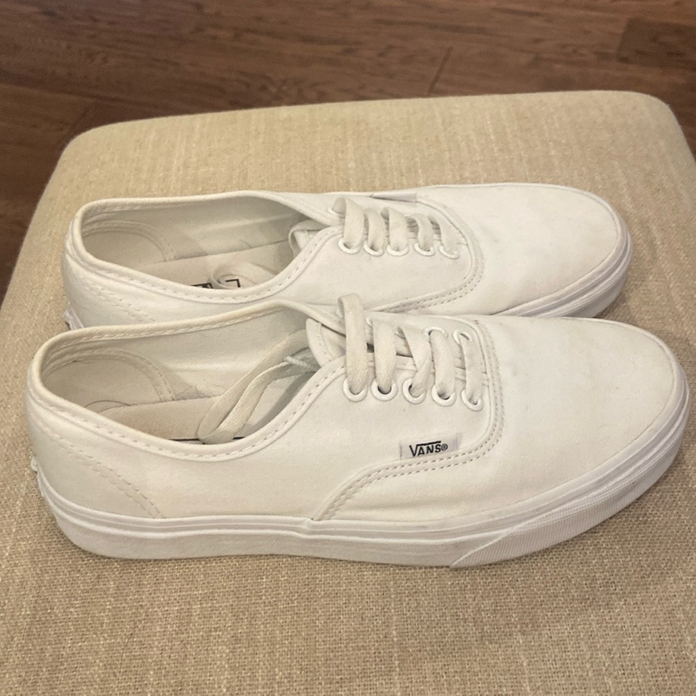 Unisex Van’s Authentic Shoe